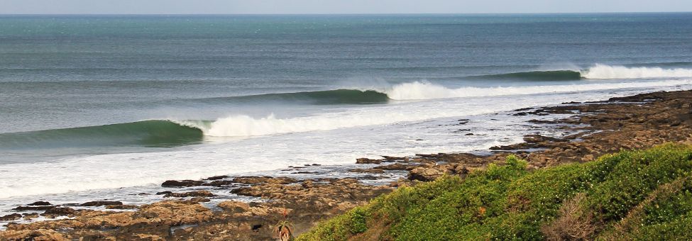 SURFING IN JEFFREY'S BAY