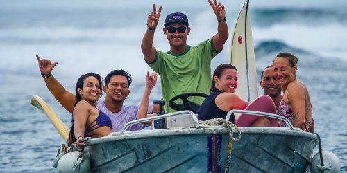 SURF COACHING CLINIC -  MACARONIS SURF & SPA RESORT